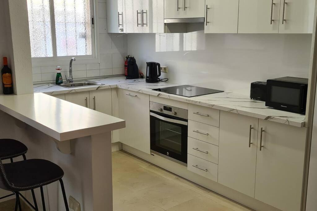 Estepona Port Beachside Apartment - Marina Bay 外观 照片