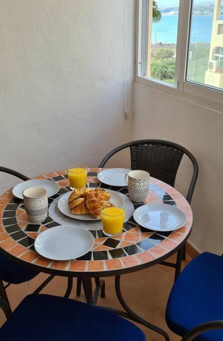 Estepona Port Beachside Apartment - Marina Bay 外观 照片